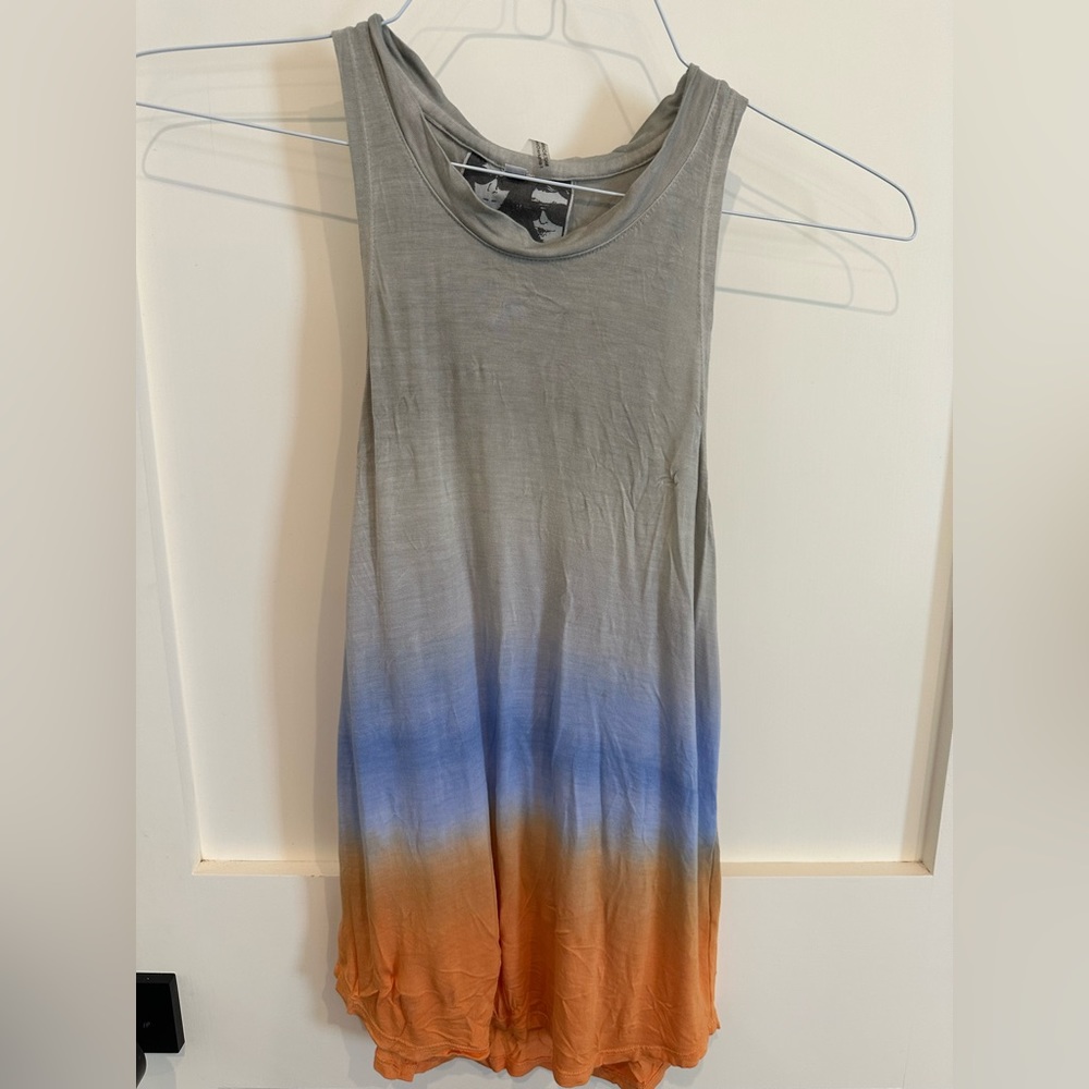 Young Fabulous & Broke sunset muscle Tank size L
